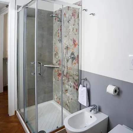 Entire Lakes & Borromean Islands Sesto Calende